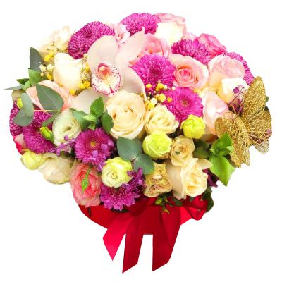 Шляпная коробка с букетом «Золотое очарование»