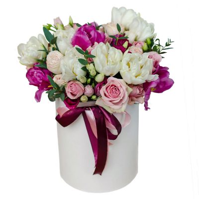 Цветы в шляпной коробке «Лавандовый восторг»